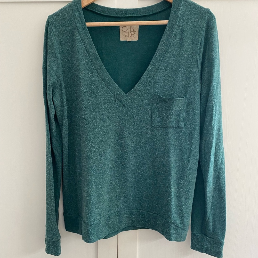 Chaser v neck sweatshirt